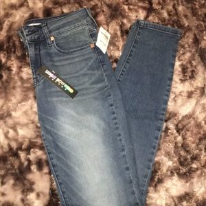 Refuge denim size 2 👖